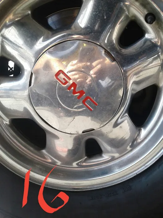 Montano Tires 5