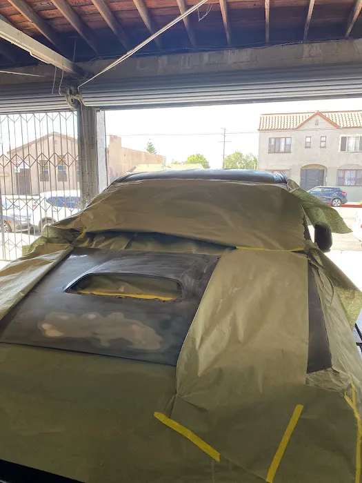 Ultra Auto Body Shop 1