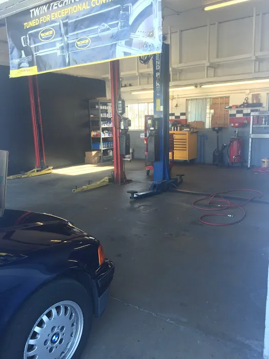 Master J's Automotive in Apple Valley 8