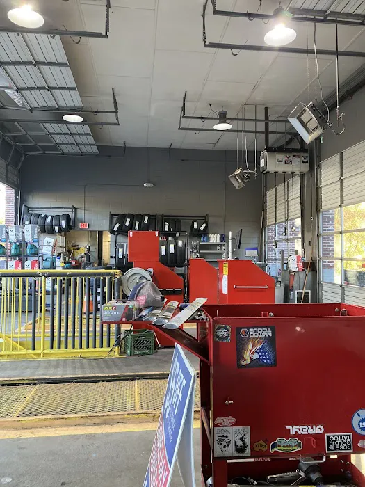 Express Oil Change & Tire Engineers 6