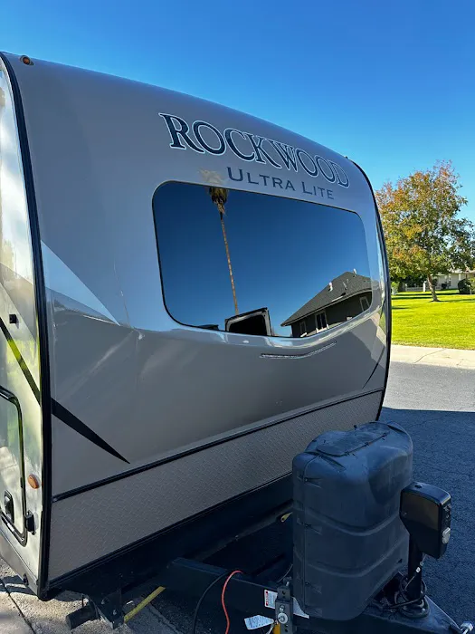 Lucid Auto Glass & RV 3
