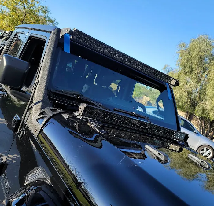 Lucid Auto Glass & RV 1