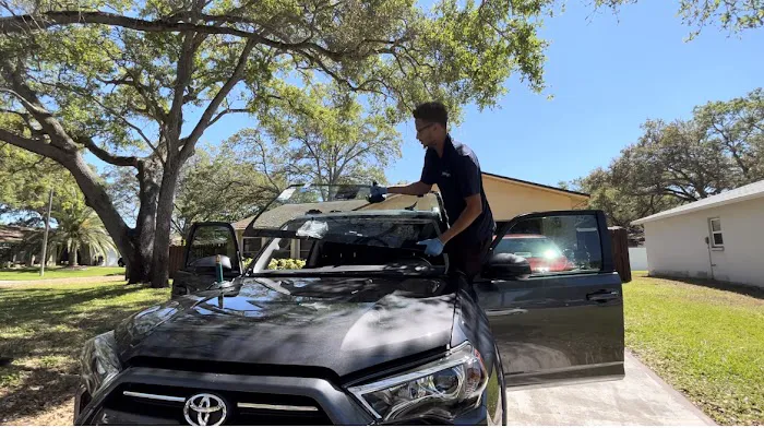 Florida's Finest Auto Glass LLC 1
