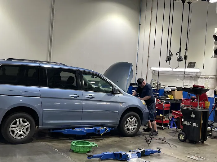 Brandon Honda Service Center 7