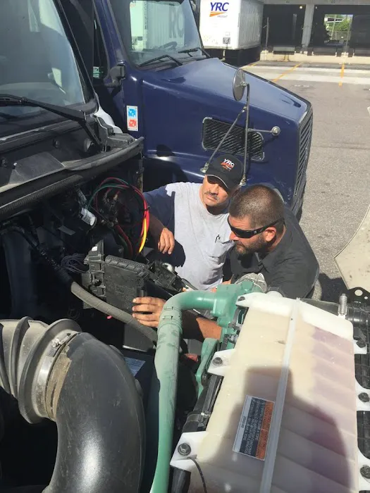 FLA Semi Truck & Trailer Repair 2