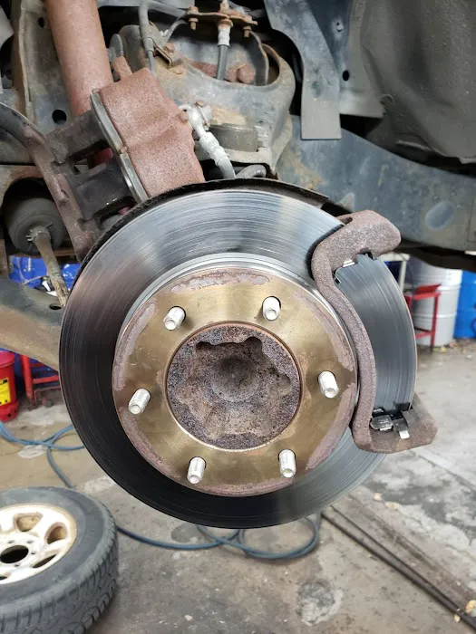 Mr. Tire Auto Service Centers 6