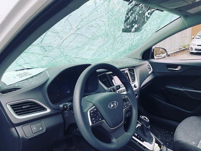 Windshield Replacement Pro 0