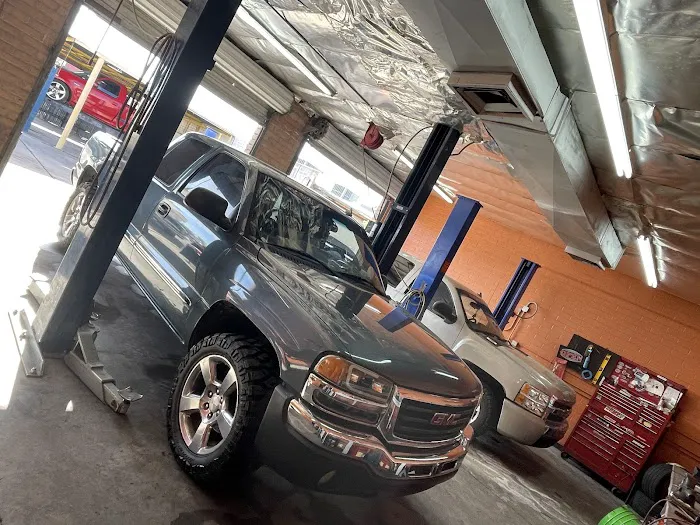 Danny’s Auto Repair Shop 4