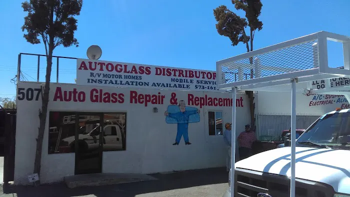 Auto Glass Distributors 0