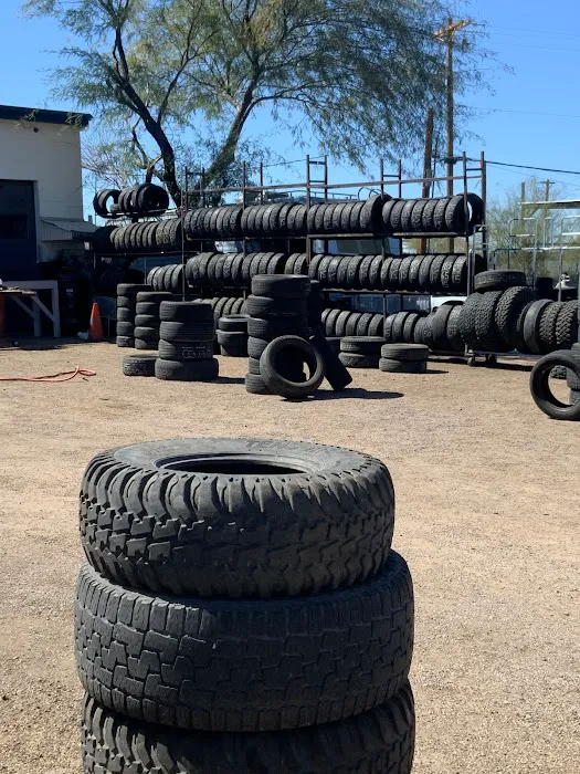 PINEDA'S TIRE SHOP 0