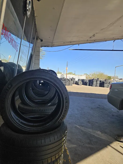 PINEDA'S TIRE SHOP 4