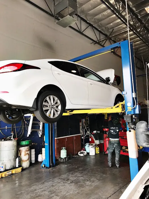 J&N Auto Repair Service & Tire Shop 0