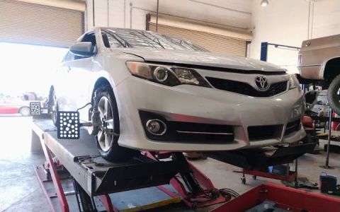 MR5 TOTAL AUTO CARE LLc