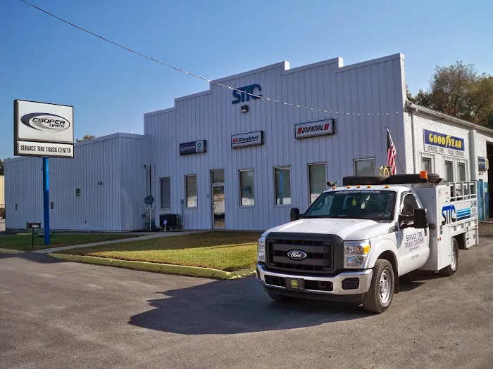 Service Tire Truck Centers - Road Service in Milton, PA 1