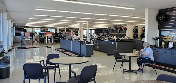Les Schwab Tire Center 3