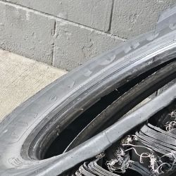 Les Schwab Tire Center ico