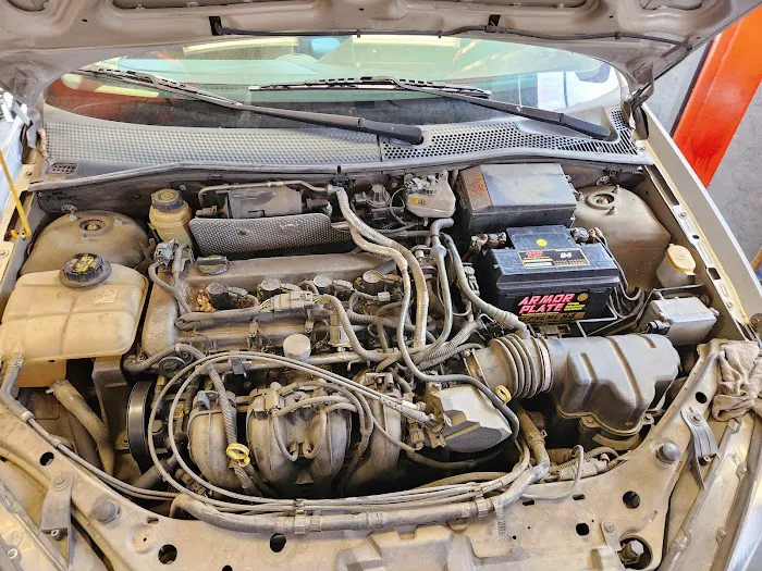 Right Price Auto Repair 8