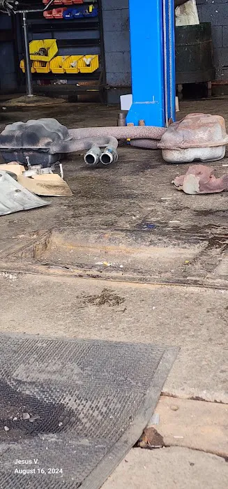 Muffler Man 7
