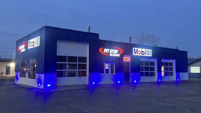 Pit Stop Oil Change - Burton 7