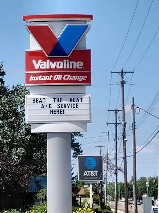 Valvoline Instant Oil Change 8