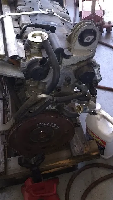 Universal Automotive 5