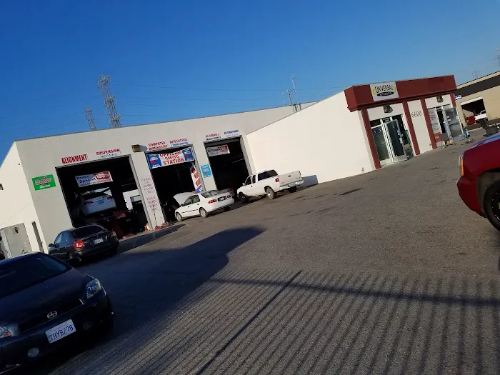 Universal Automotive 2