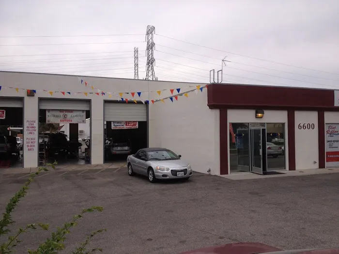 Universal Automotive 4