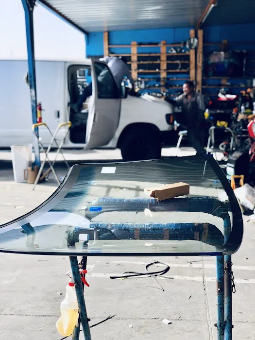 Michoacan Auto Glass and Parts 1