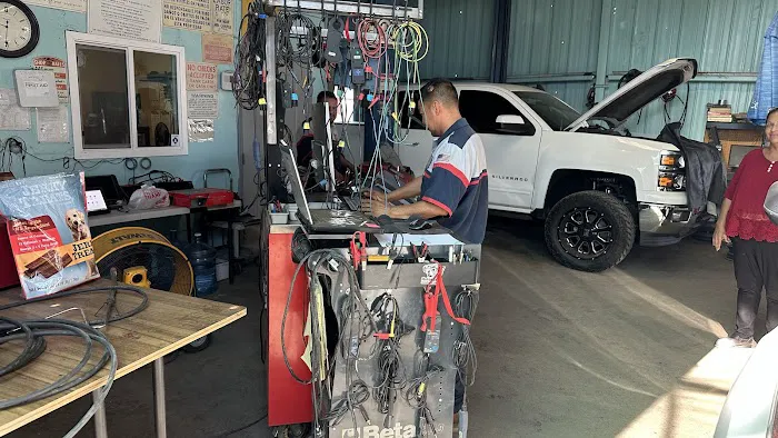 Kaos Automotive 0