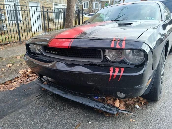 E&J AUTO BODY AND REPAIRS 0