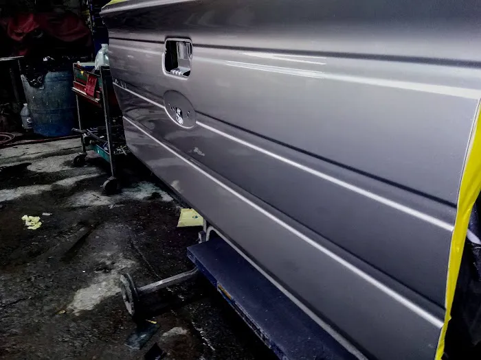 Mh Auto Body 6