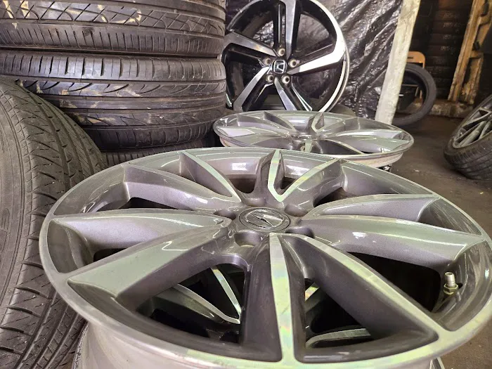 CMT Silva Tires and Wheels 9