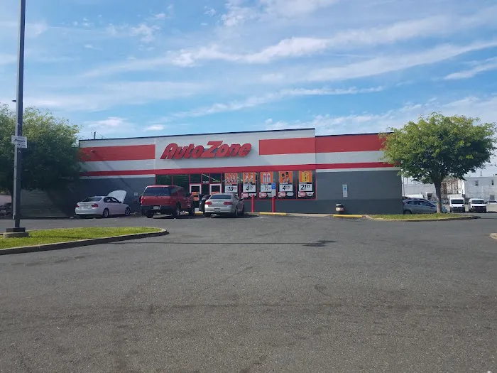 AutoZone Auto Parts 5