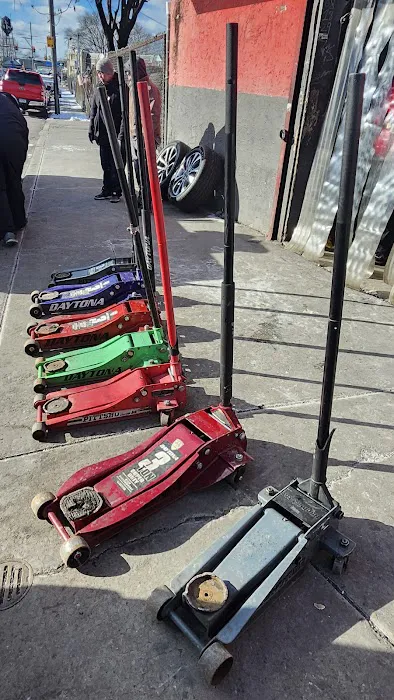 Indio's Tire Shop 8
