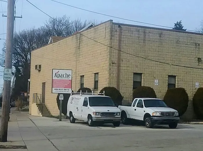 Apache's Auto Clinic 3