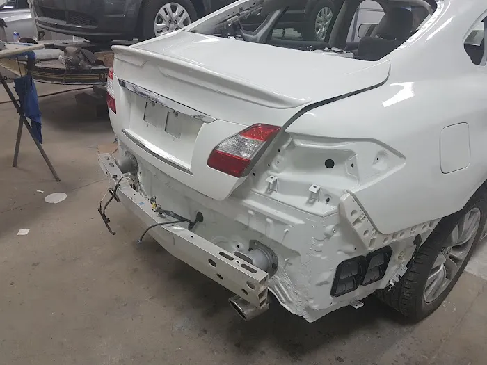 David's Collision Center 3