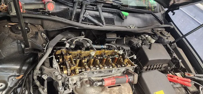 Cj’s Auto Service 8