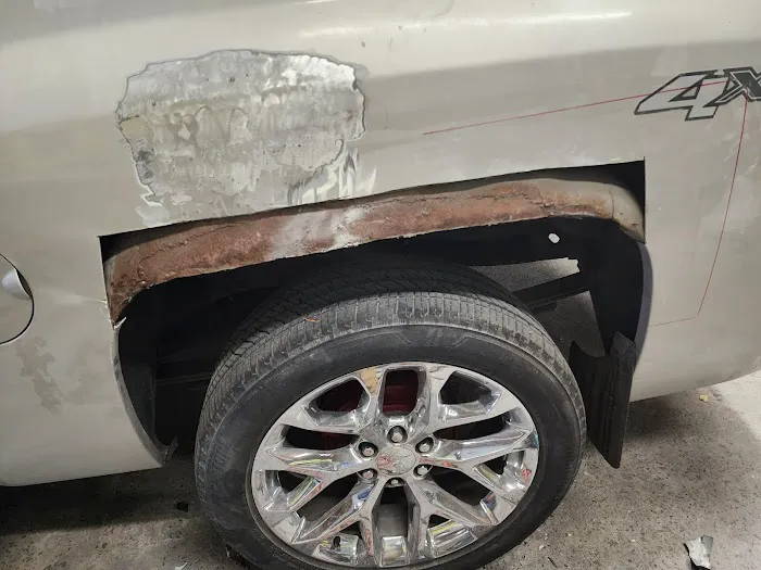 Cj’s Auto Service 4