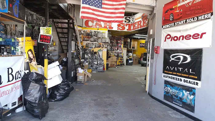 US1 Car Stereo 2