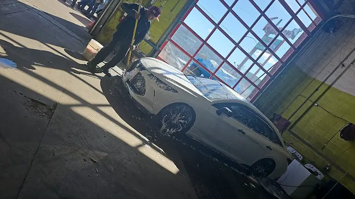 El Mundo Auto Repair 0