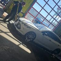 El Mundo Auto Repair