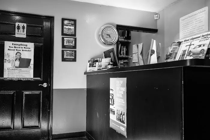 Black's Auto Service 1