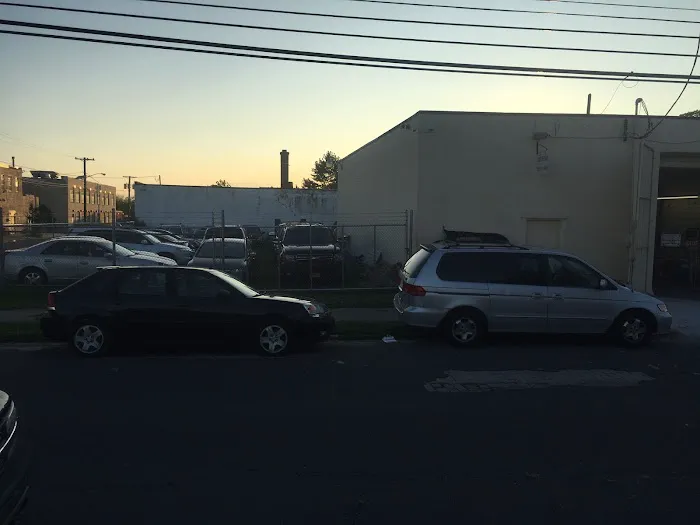 Camden Auto Body Repair 4