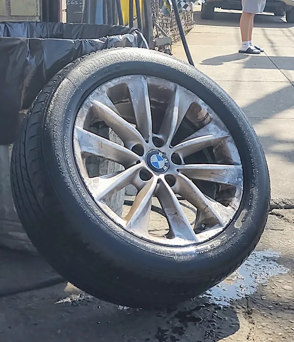 David's Tire And Auto Repair 4