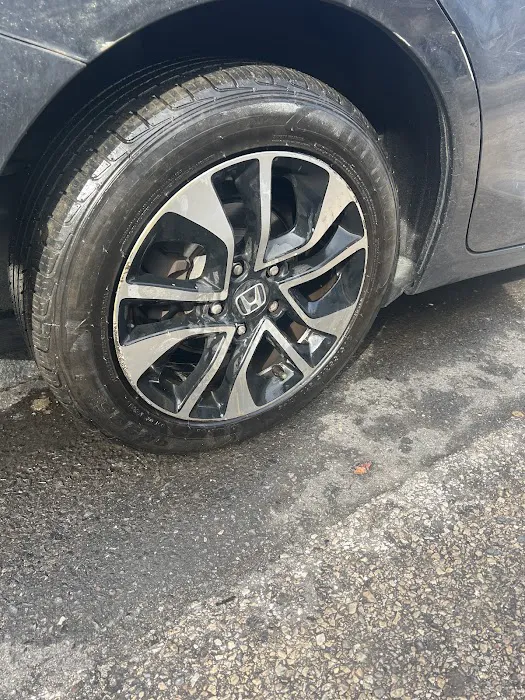 Black Tire Shop 1