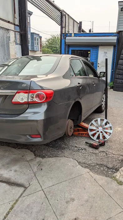 Black Tire Shop 5