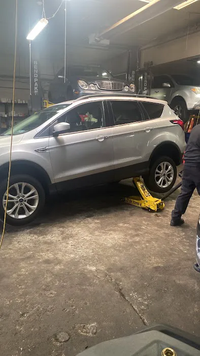 San Miguel Auto Repair and body shop 4