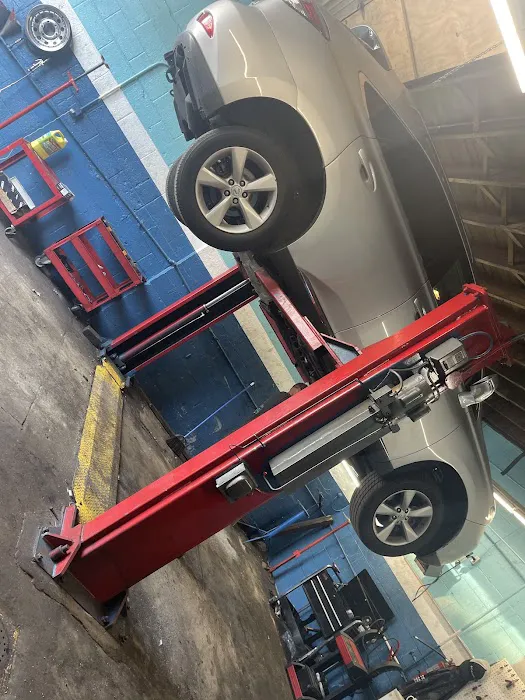 J & D Vehicle Repair INC 2
