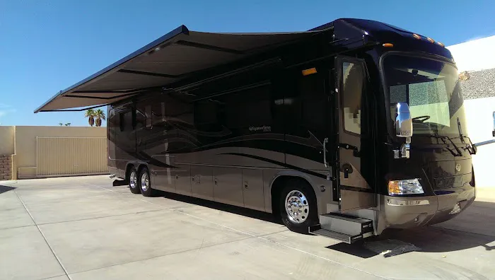 Love's Auto Body & RV 5