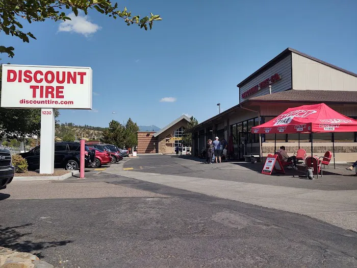 Discount Tire 0